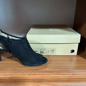 Michael Kors Black Peep-Toe Heels